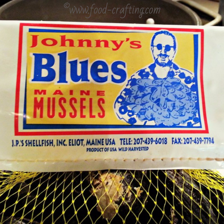 johnnys-blues-wild-maine-mussels/