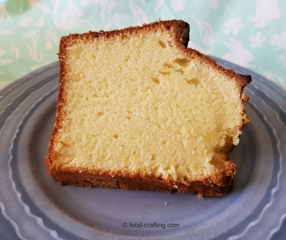 Fresh lemon pound cake