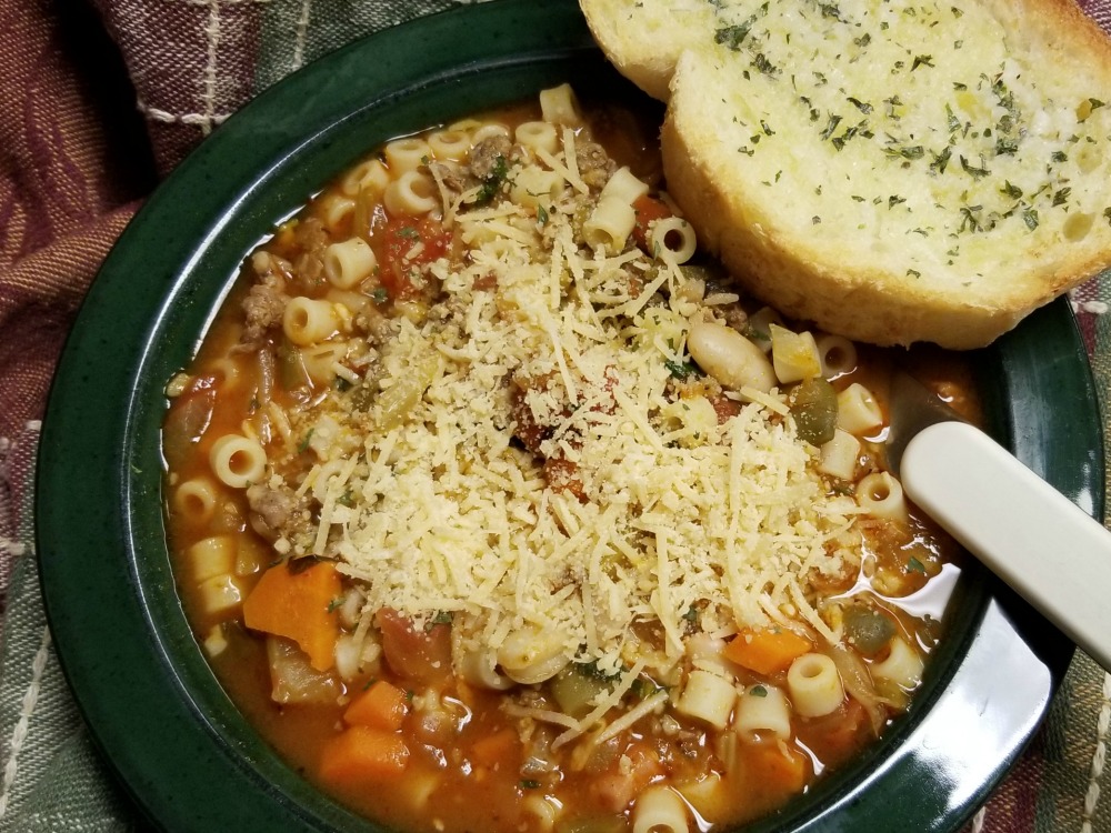 Italian Pasta E Fagioli Soup is the perfect one pot meal. It's a cross between a hearty soup and a bean stew but you can easily tweak it to your own taste!