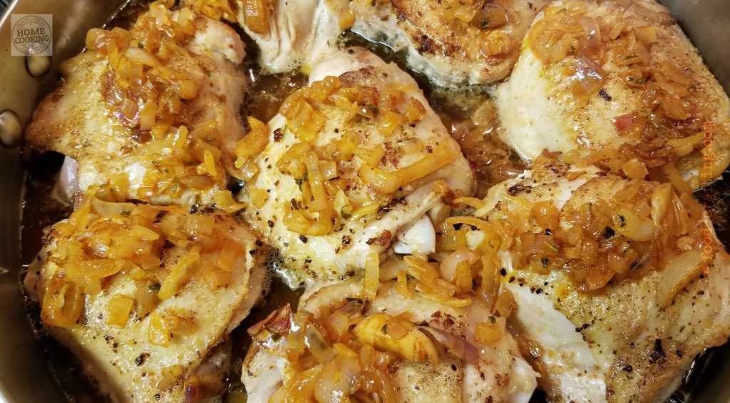 #CountryFrenchSkilletChicken - easy-skillet-chicken-recipe-thighs | food-crafting.com